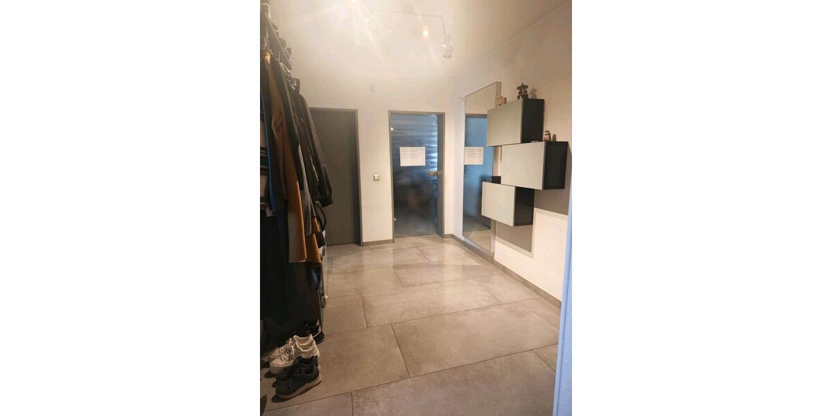 Hochparterre Monheim am Rhein - 4 Zimmer, 100 m&sup2;, 415.000&euro; | Angebot:27474935