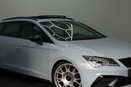Seat Leon 98.000 km 21.999 &euro; Radevormwald 42477
