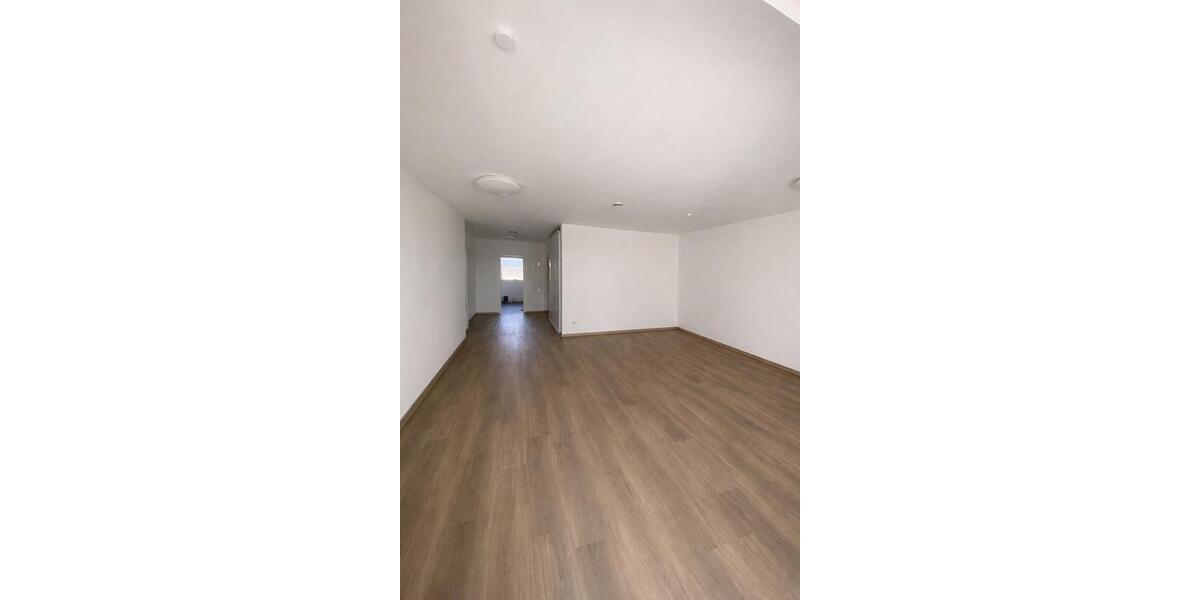 Etagenwohnung Radevormwald - 3 Zimmer, 89 m&sup2;, 250.000&euro; | Angebot:27499397