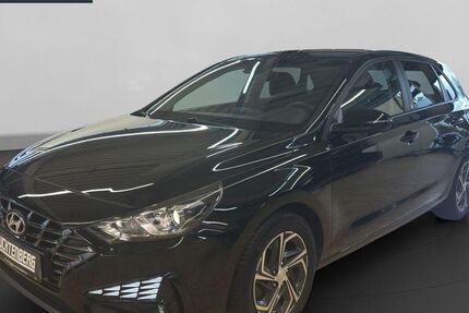 Hyundai i30 75.150 km 13.390 &euro; Leverkusen 51381