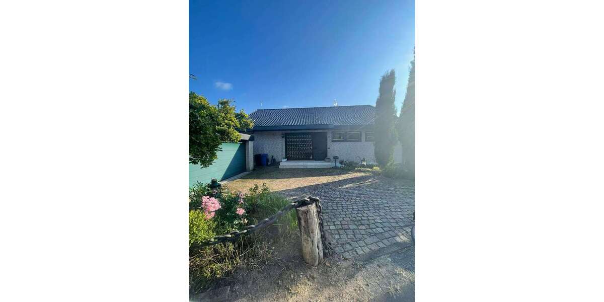 Einfamilienhaus Leichlingen - 5 Zimmer, 252 m&sup2;, 680.000&euro; | Angebot:27440150