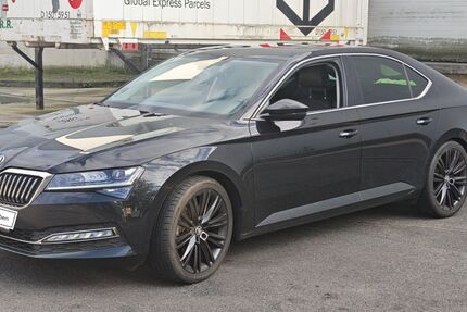 Skoda Superb 173.263 km 21.500 &euro; Wesseling 50389