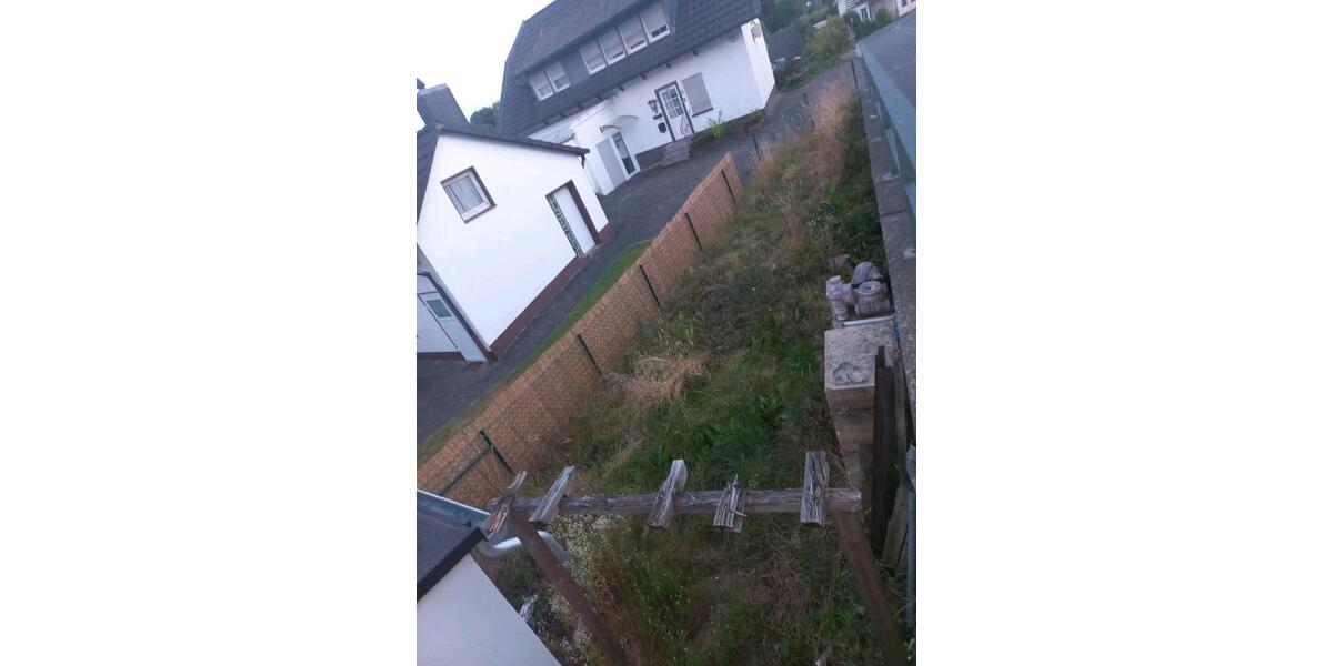 Reihenhaus Wiehl - 6 Zimmer, 150 m&sup2;, 140.000&euro; | Angebot:27465837