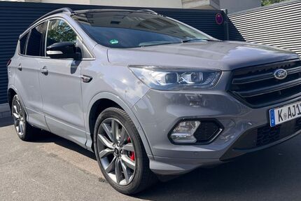 Ford Kuga 83.500 km 18.500 &euro; Köln 50859