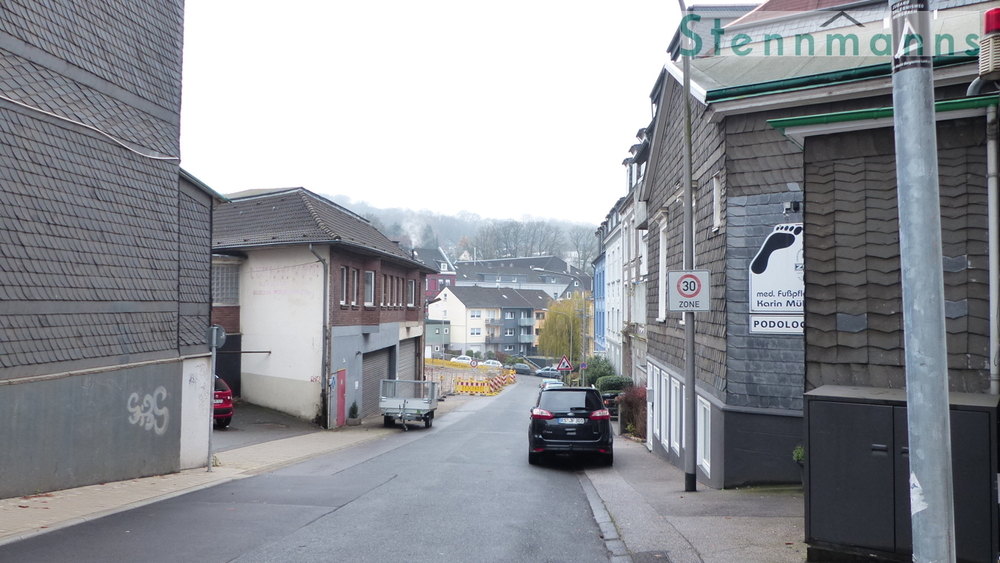 GROSSES BAUGRUNDSTÜCK IN ZENTRALER LAGE VON REMSCHEID-HASTEN - Grundstück Remscheid / Hasten Hasten | Angebot:26645709