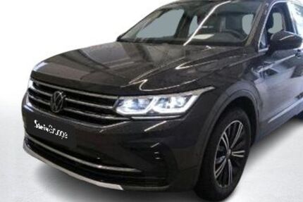 VW Tiguan 28.500 km 28.900 &euro; Bergisch Gladbach 51465
