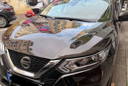 Nissan Qashqai 41.000 km 18.500 &euro; Köln 50672