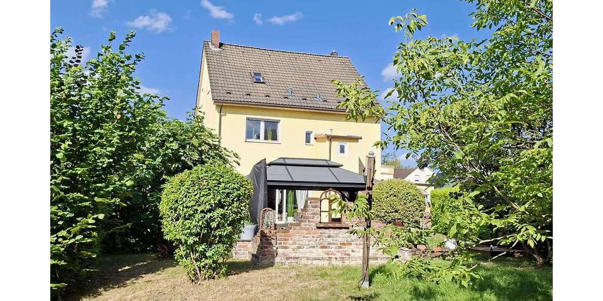 Einfamilienhaus Solingen Mitte - 5 Zimmer, 122 m&sup2;, 428.000&euro; | Angebot:27321697