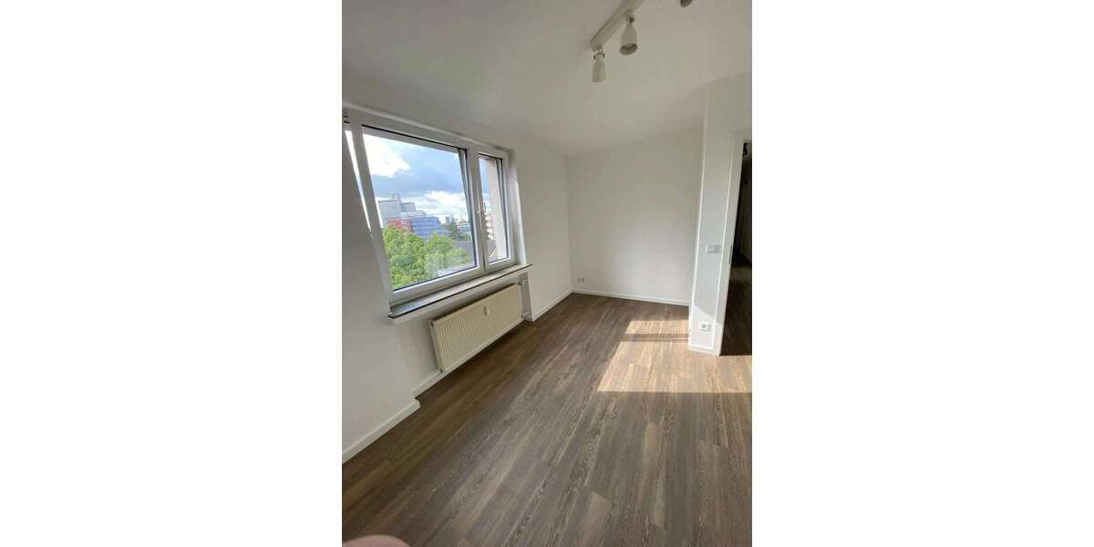 Etagenwohnung Köln Ehrenfeld - 4 Zimmer, 86 m&sup2;, 1.990&euro; | Angebot:27429250