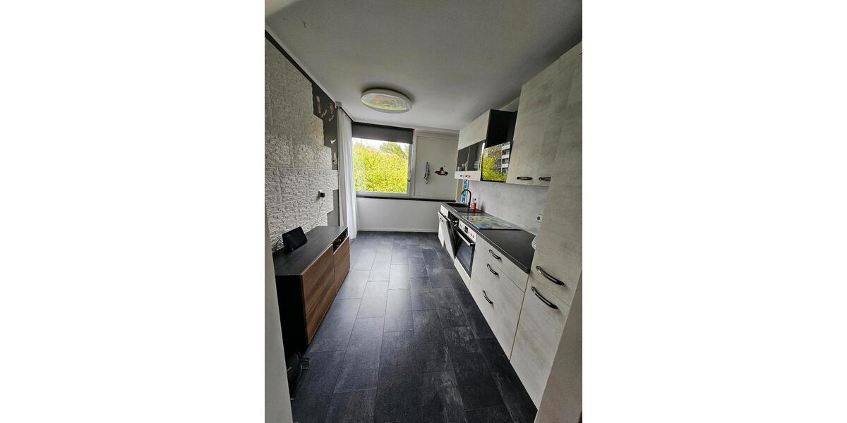 Etagenwohnung Erkrath - 3.5 Zimmer, 83 m&sup2;, 240.000&euro; | Angebot:27443426