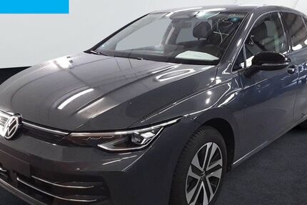 VW Golf 24.823 km 27.775 &euro; Troisdorf-Spich 53842