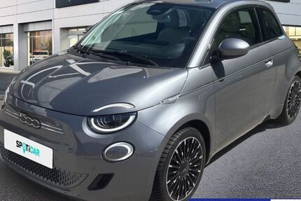 Fiat 500e 7.301 km 21.980 &euro; Solingen 42655