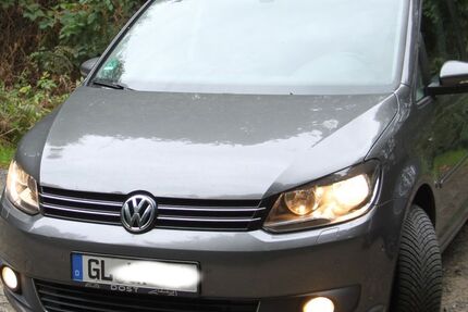 VW Touran 239.000 km 5.700 &euro; Rösrath 51503