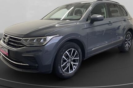 VW Tiguan 61.296 km 23.780 &euro; Köln 50823