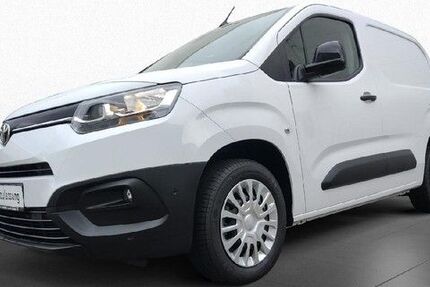 Toyota Proace City 2.000 km 24.990 &euro; Leverkusen 51381