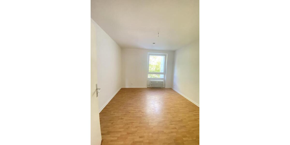 Etagenwohnung Solingen - 3.5 Zimmer, 73 m&sup2;, 769&euro; | Angebot:26254319