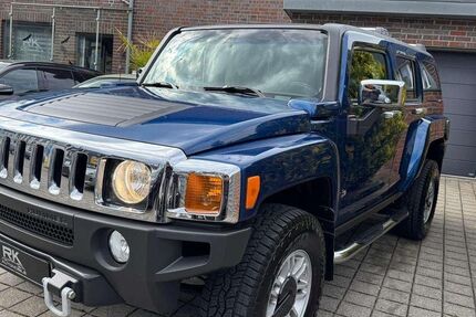 Hummer H3 111.000 km 15.800 &euro; Solingen 42651