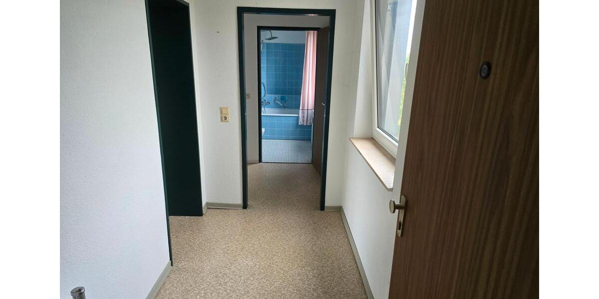 Etagenwohnung Solingen Wald - 1 Zimmer, 42 m&sup2;, 230&euro; | Angebot:26677435