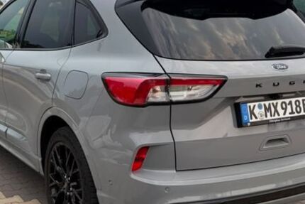 Ford Kuga 35.000 km 27.999 &euro; Köln 50769