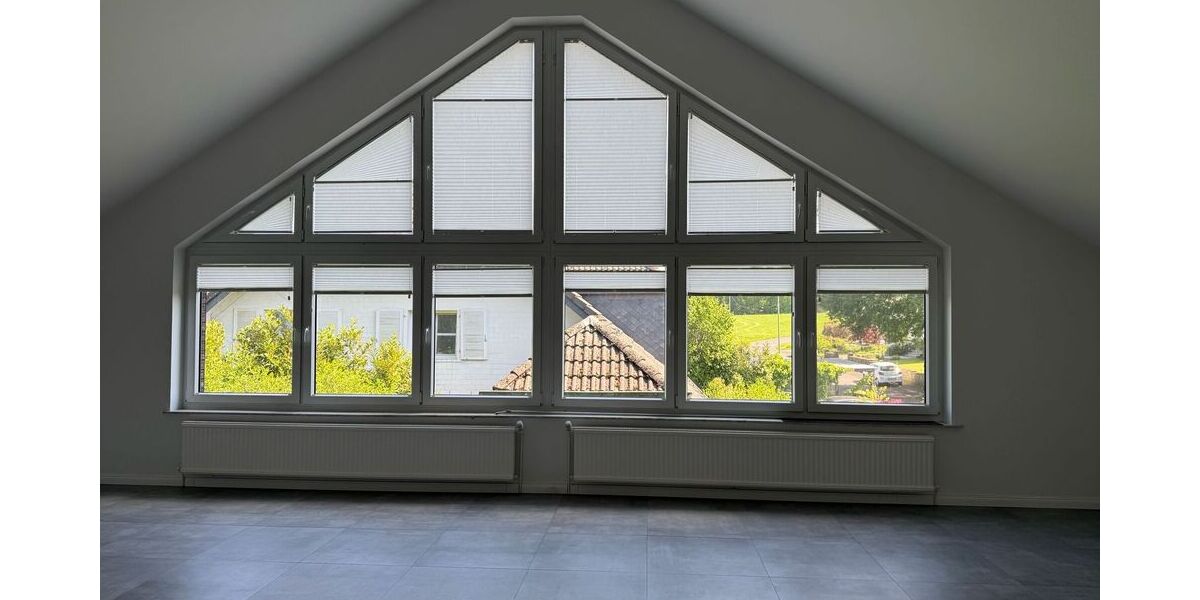 Mehrgenerationenhaus mit beeindruckender Architektur und unbegrenzten Möglichkeiten - Einfamilienhaus Much Eckhausen | Angebot:27330572