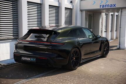 Porsche Taycan 28.500 km 89.500 &euro; Hürth (bei Köln) 50354