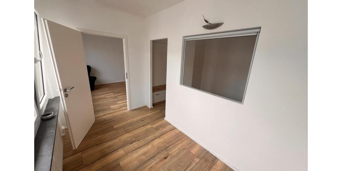 Etagenwohnung Bonn - 2 Zimmer, 44 m&sup2;, 248.000&euro; | Angebot:27441377
