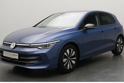 VW Golf 24.576 km 26.988 &euro; Leverkusen 51379