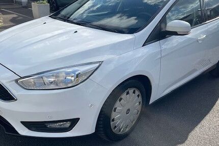 Ford Focus 182.000 km 4.999 &euro; Bonn 53227