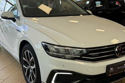 VW Passat 84.393 km 19.000 &euro; Hennef 53773