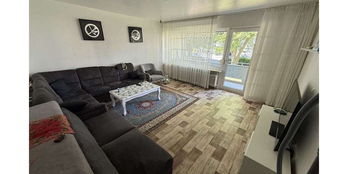 Etagenwohnung Niederkassel - 4 Zimmer, 84 m&sup2;, 120.000&euro; | Angebot:26954084