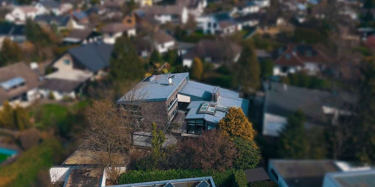 Einfamilienhaus Rösrath - 10 Zimmer, 368 m&sup2;, 895.000&euro; | Angebot:27392365