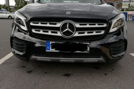 Mercedes-Benz GLA 180 110.000 km 17.990 &euro; Hennef 53773