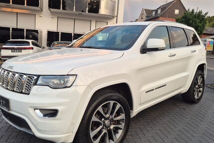 Jeep Grand Cherokee 66.250 km 23.999 &euro; Bornheim 53332