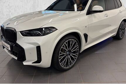 BMW X5 16.062 km 77.440 &euro; Solingen 42719