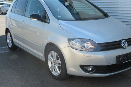 VW Golf 156.939 km 4.988 &euro; Köln 50933