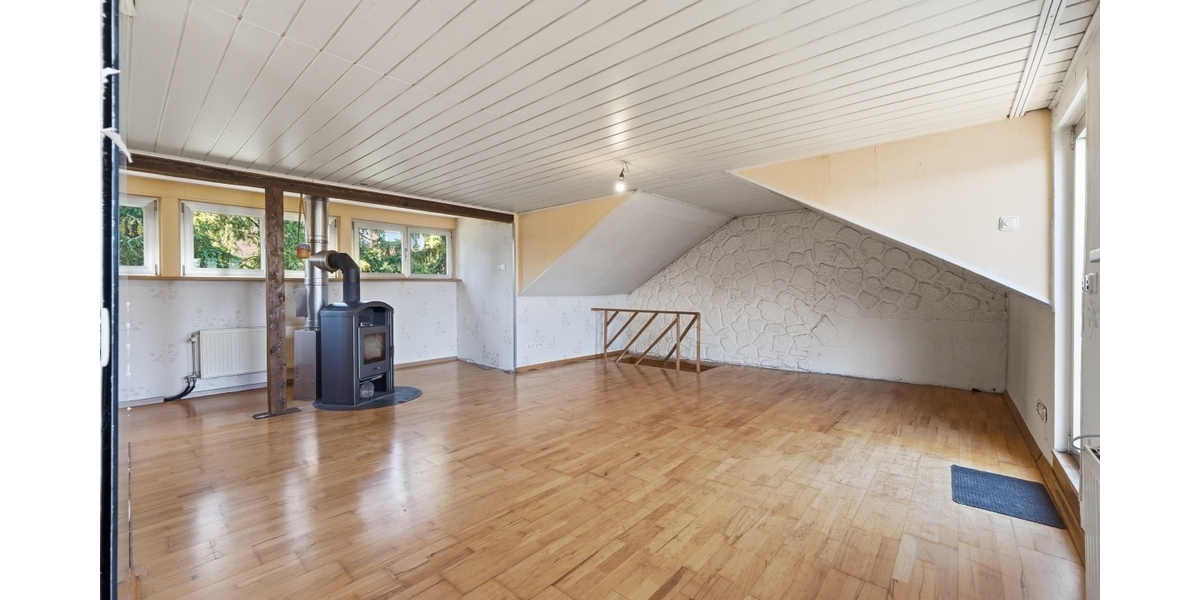 Mit 3D: Viel Platz- Zweifamilienhaus mit Garten in Frechen-Habbelrath! - Zweifamilienhaus Frechen | Angebot:27479759