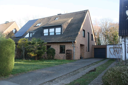 Haus Langenfeld-Reusrath Reusrath - 5 Zimmer, 148 m&sup2;, 570.000&euro; | Angebot:27493378