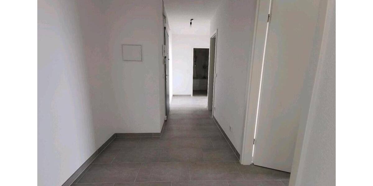 Etagenwohnung Köln Rodenkirchen - 3 Zimmer, 82 m&sup2;, 125.000&euro; | Angebot:26822554
