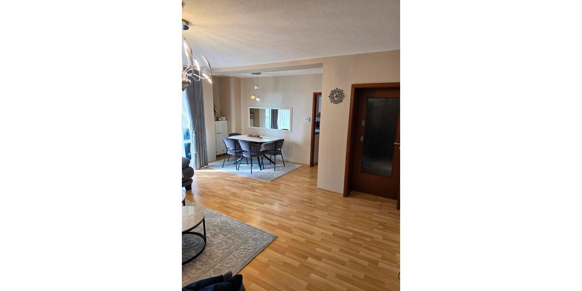 Etagenwohnung Sankt Augustin - 3 Zimmer, 84 m&sup2;, 329.000&euro; | Angebot:27427333