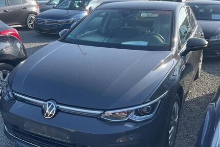 VW Golf 23.567 km 22.950 &euro; Hilden 40721