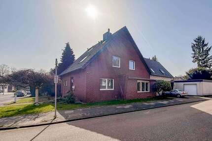 Haus Frechen - 9 Zimmer, 240 m&sup2;, 699.500&euro; | Angebot:27418863