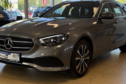 Mercedes-Benz E 300 114.557 km 26.000 &euro; Hennef 53773