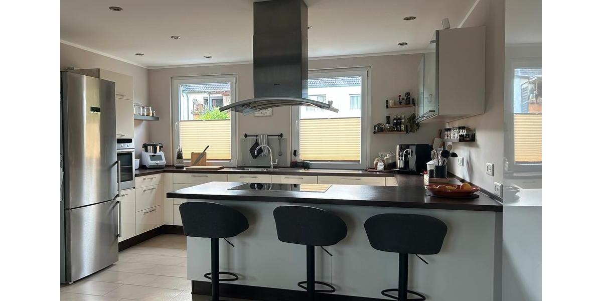 Reihenhaus Köln Mülheim - 5 Zimmer, 140 m&sup2;, 659.000&euro; | Angebot:27464574