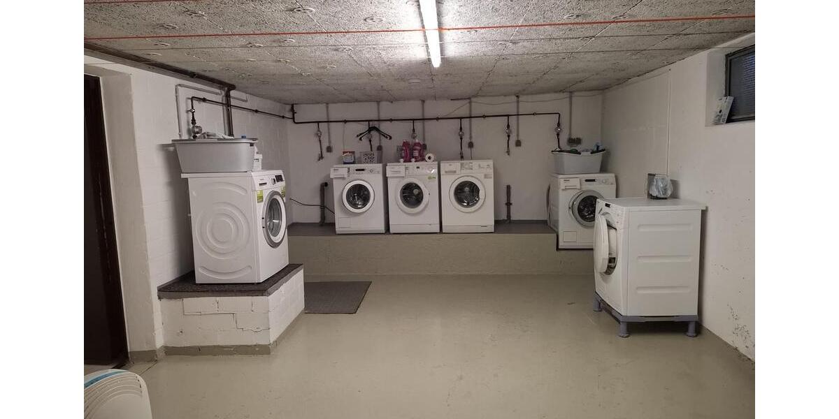 Etagenwohnung Bergisch Gladbach Paffrath - 2 Zimmer, 66 m&sup2;, 210.000&euro; | Angebot:27474906