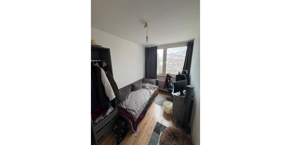 Etagenwohnung Niederkassel - 3 Zimmer, 73 m&sup2;, 133.000&euro; | Angebot:27071962