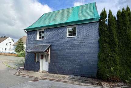 Haus Solingen Burg - 5 Zimmer, 163 m&sup2;, 280.000&euro; | Angebot:27501443