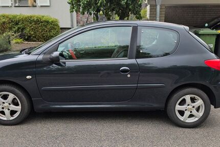 Peugeot 206 84.600 km 2.895 &euro; Rösrath 51503
