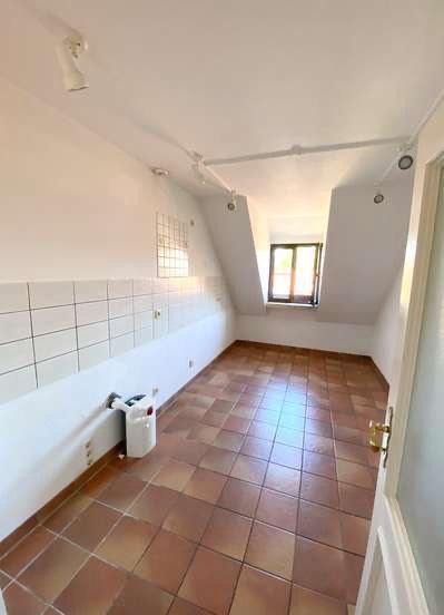 Dachgeschoßwohnung Köln Nippes - 3 Zimmer, 85 m&sup2;, 419.000&euro; | Angebot:27462949
