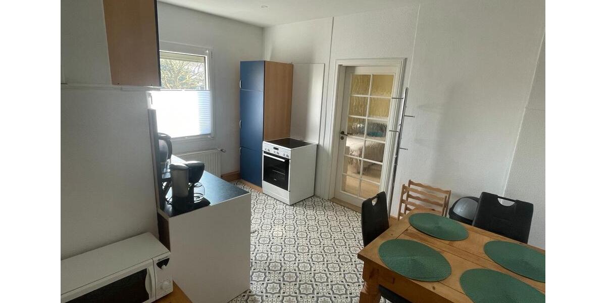 Etagenwohnung Hückeswagen - 5 Zimmer, 130 m&sup2;, 255.000&euro; | Angebot:27443427