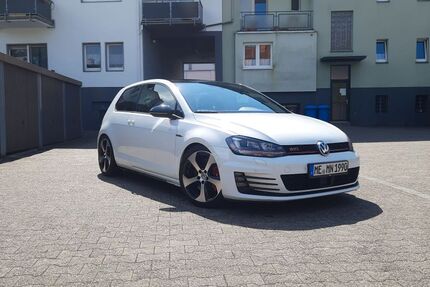 VW Golf 78.500 km 16.999 &euro; Solingen 42651